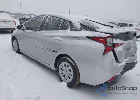 2021 Toyota Prius Le z USA, uszkodzony, nr VIN JTDKAMFU3M3141978